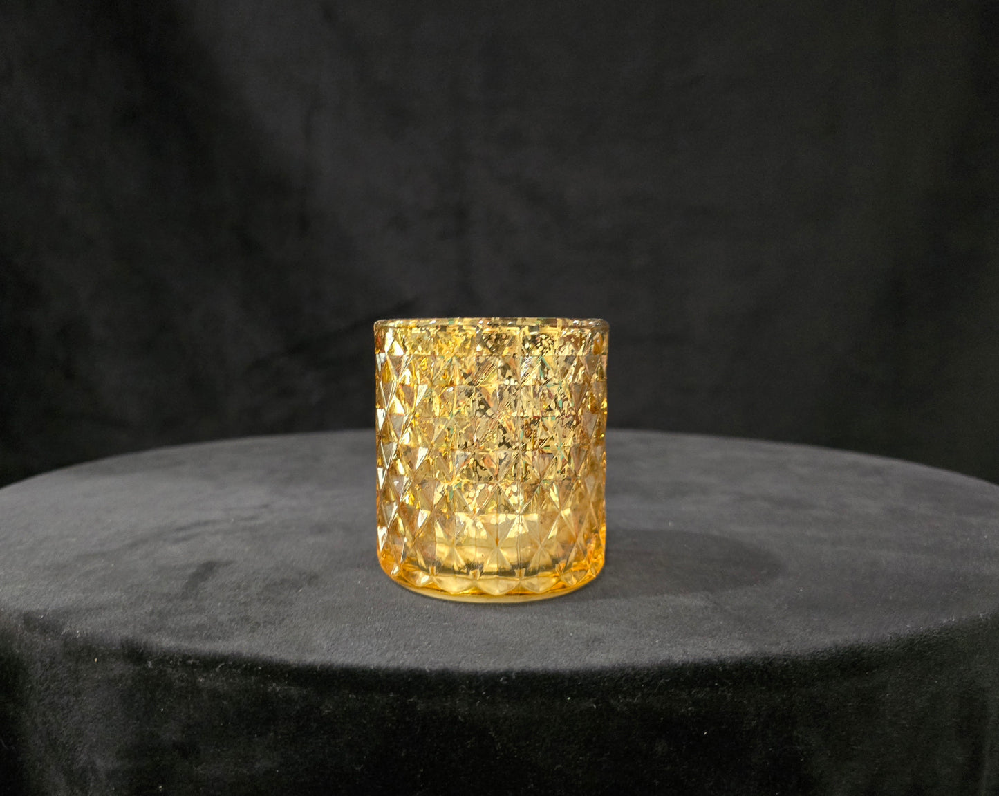 Small Gold Candleholders - Curved Pattern Elegance